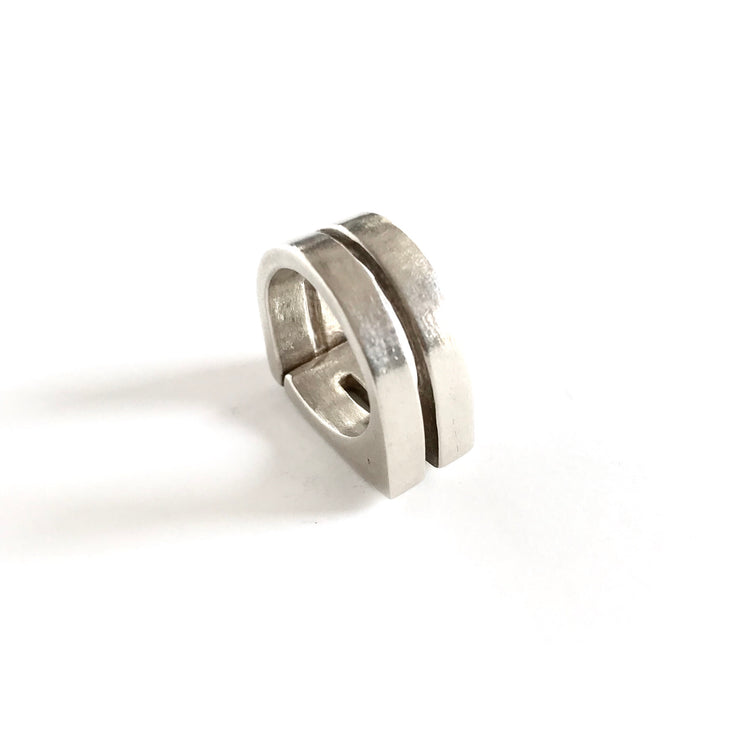 Centered Ring