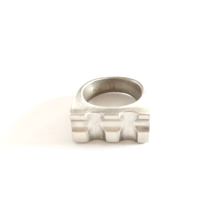 In the Groove Ring