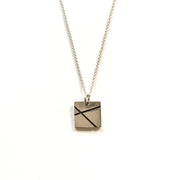 Mini Peck pendant