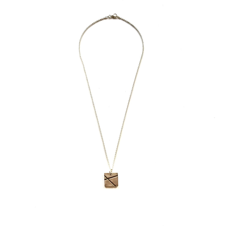 Mini Peck pendant
